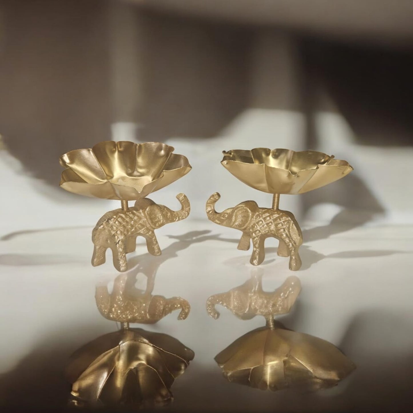 Elephant Brass Tea Light