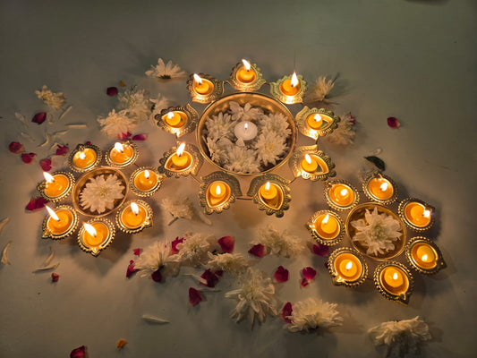 Flower Diya Urli Set